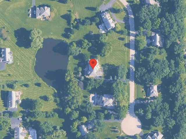 House image located at Barrington, IL 60010