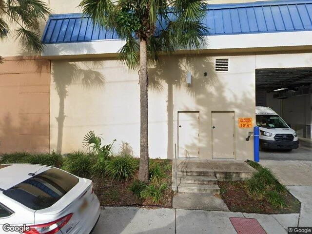 House image located at Saint Petersburg, FL 33712