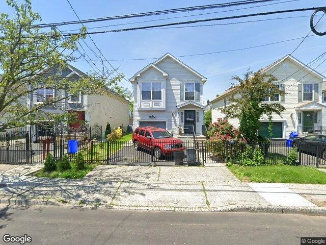 House image located at Newark, NJ 07103