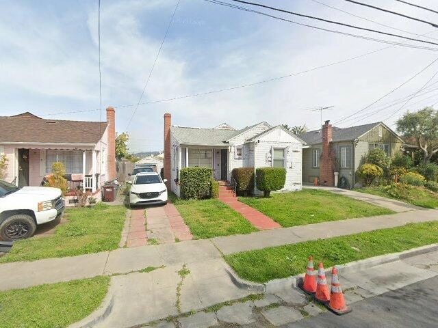 House image located at Oakland, CA 94603