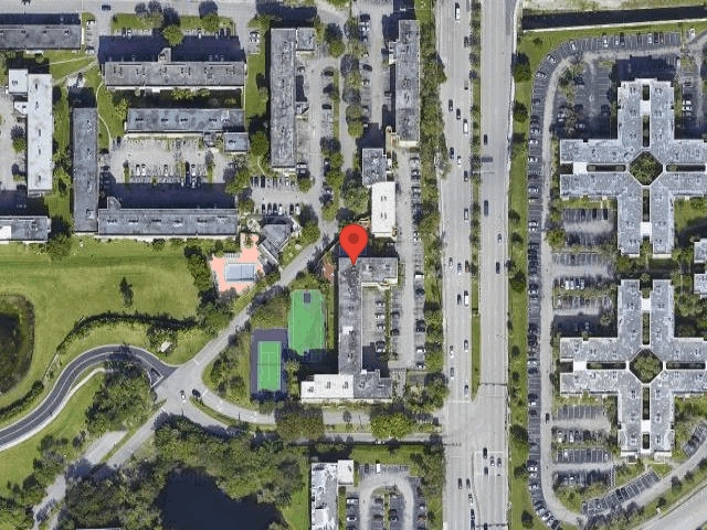 House image located at Miami, FL 33172