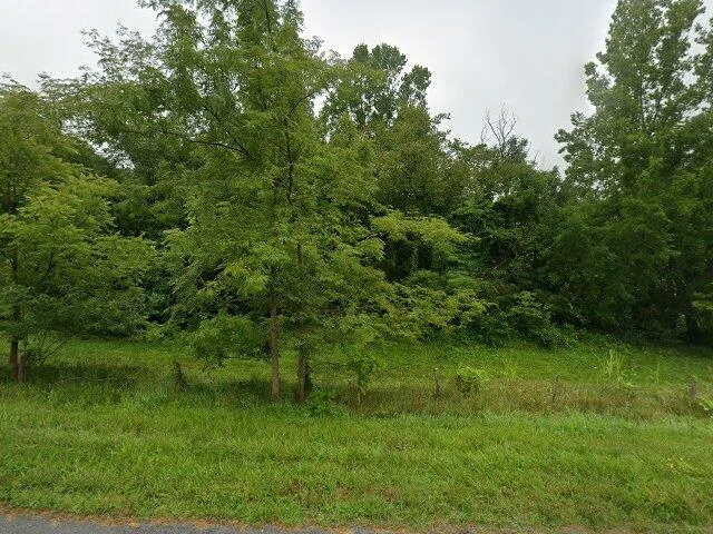 House image located at Peoria, IL 61615