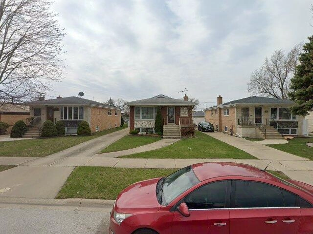 House image located at Burbank, IL 60459