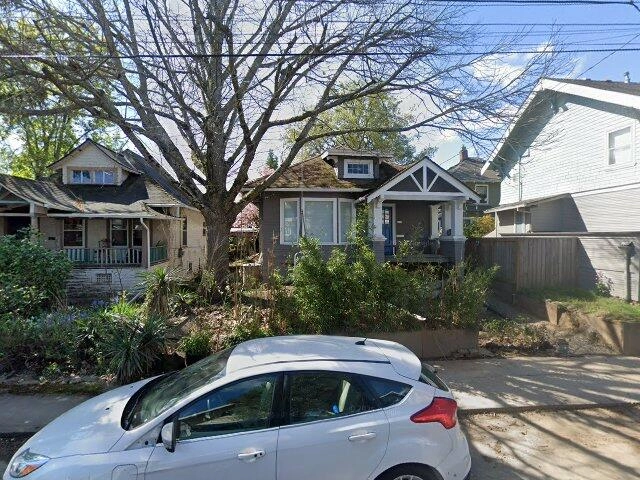House image located at Portland, OR 97214