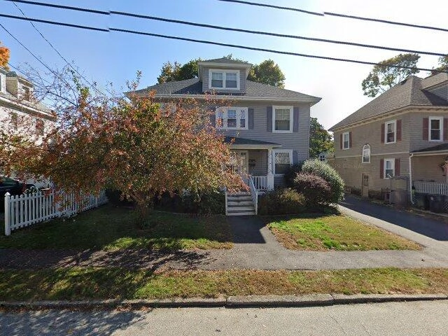 House image located at Haverhill, MA 01830