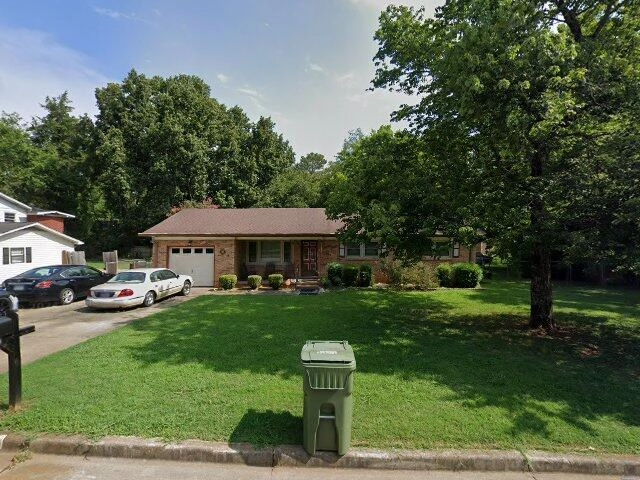 House image located at Huntsville, AL 35810