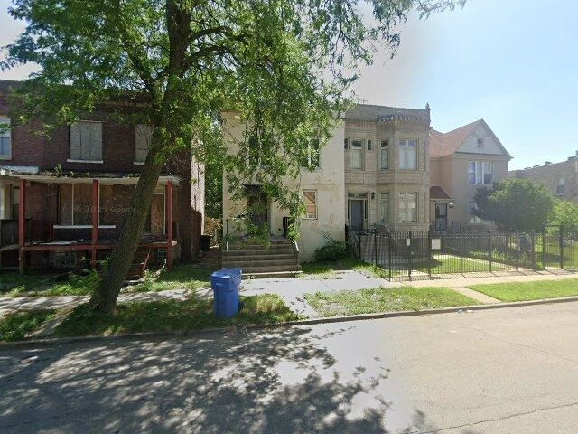 House image located at Chicago, IL 60637