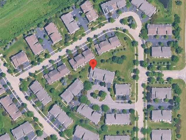 House image located at Round Lake, IL 60073