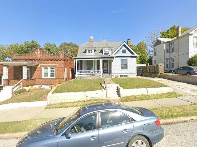 House image located at Alton, IL 62002