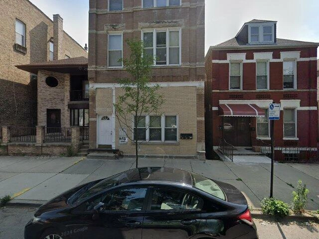 House image located at Chicago, IL 60616