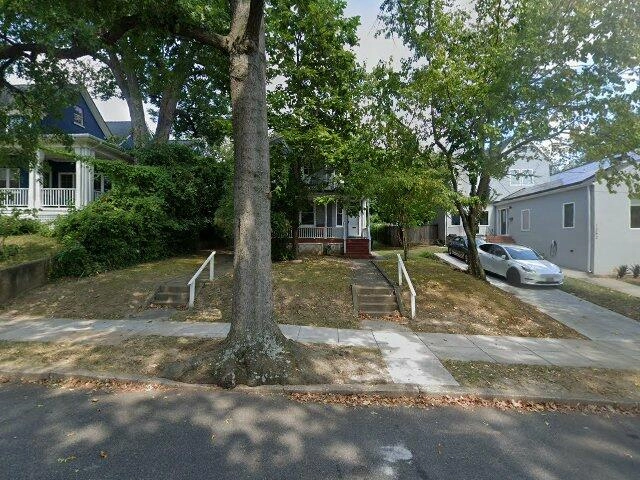 House image located at Washington, DC 20017