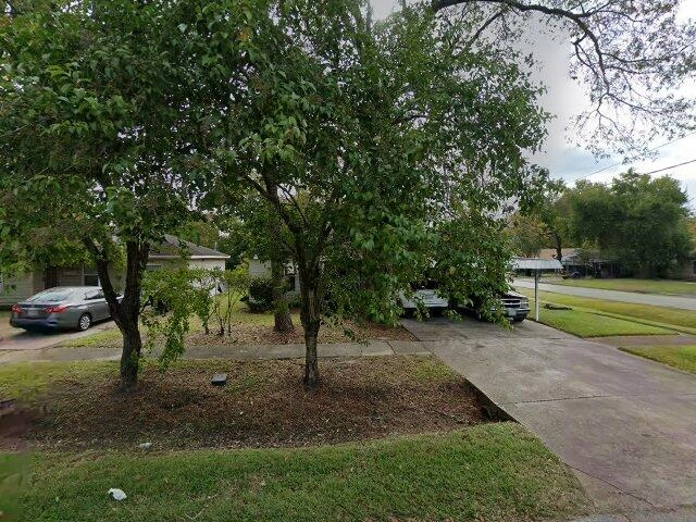 House image located at Houston, TX 77033