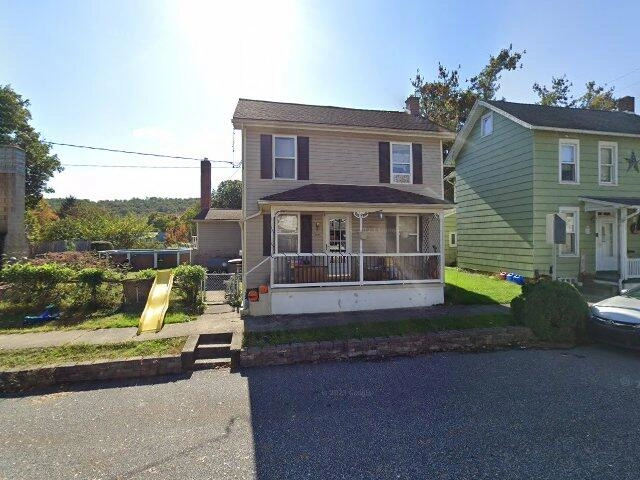 House image located at New Bloomfield, PA 17068