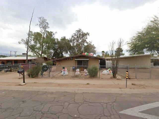 House image located at Tucson, AZ 85713