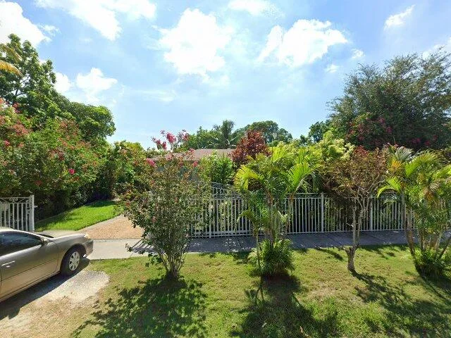 House image located at Miami, FL 33168