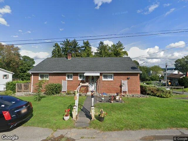 House image located at Port Ewen, NY 12466