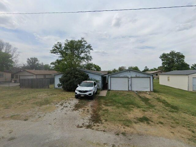 House image located at Geneva, OH 44041