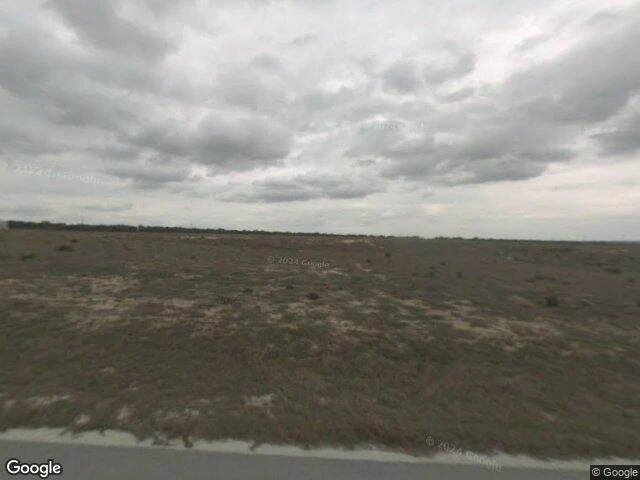 House image located at Dundee, FL 33838