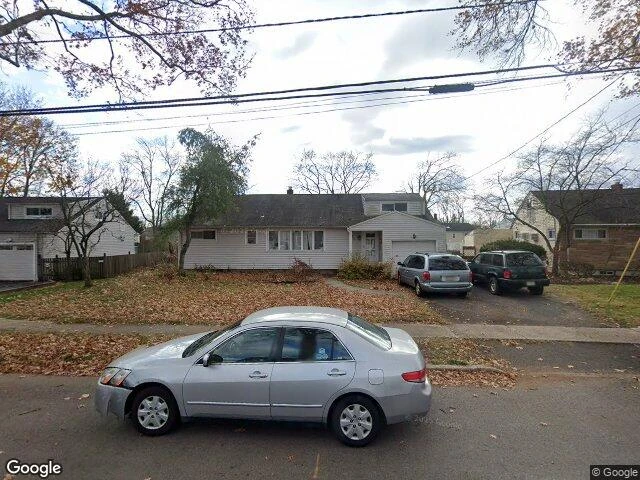 House image located at New Milford, NJ 07646