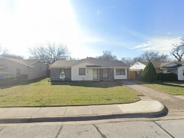 House image located at Duncanville, TX 75116