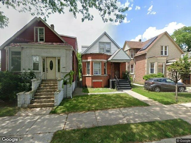 House image located at Chicago, IL 60617