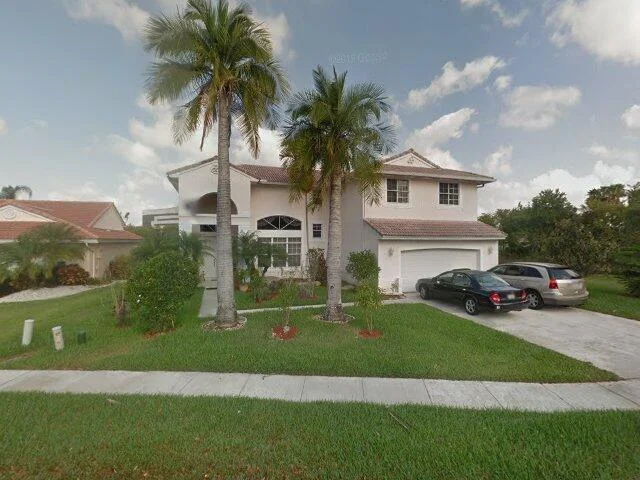 House image located at Hollywood, FL 33027