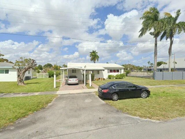 House image located at Miami, FL 33150