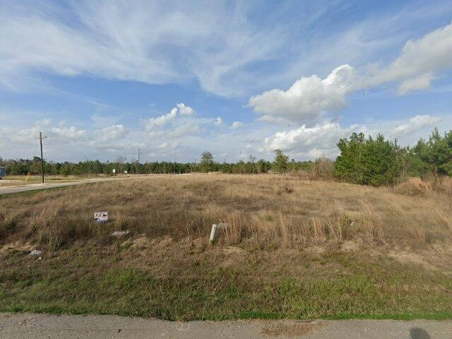 House image located at Cleveland, TX 77327