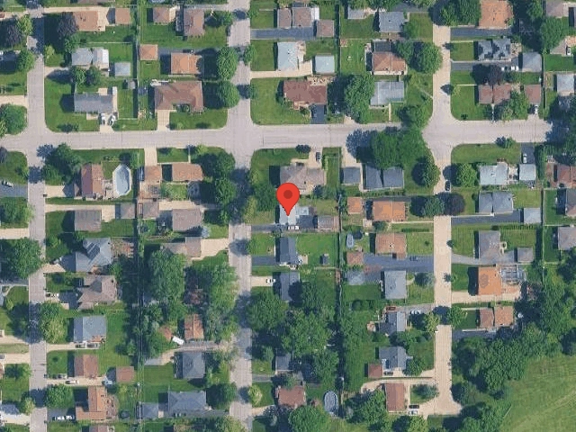 House image located at Elmhurst, IL 60126