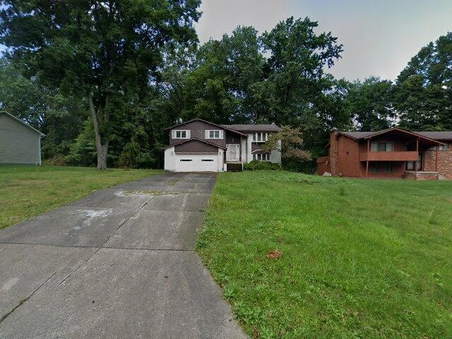 House image located at Youngstown, OH 44505