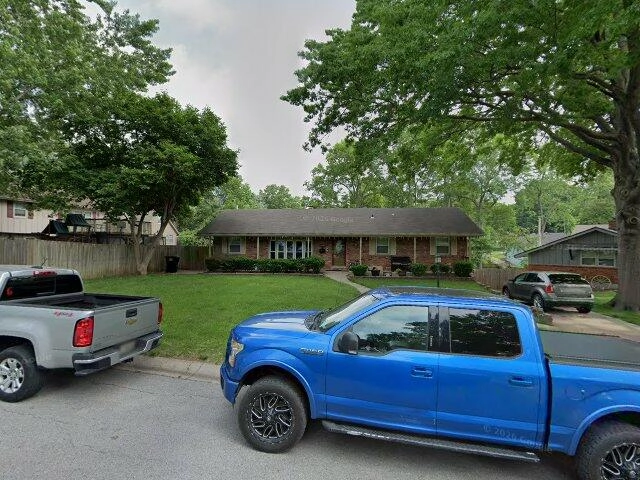 House image located at Independence, MO 64055