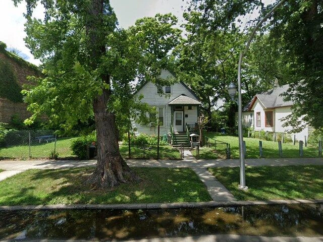 House image located at Chicago, IL 60621