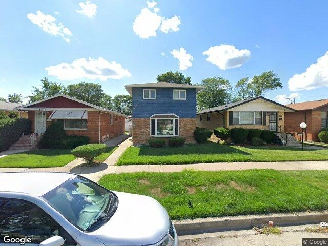 House image located at Chicago, IL 60643