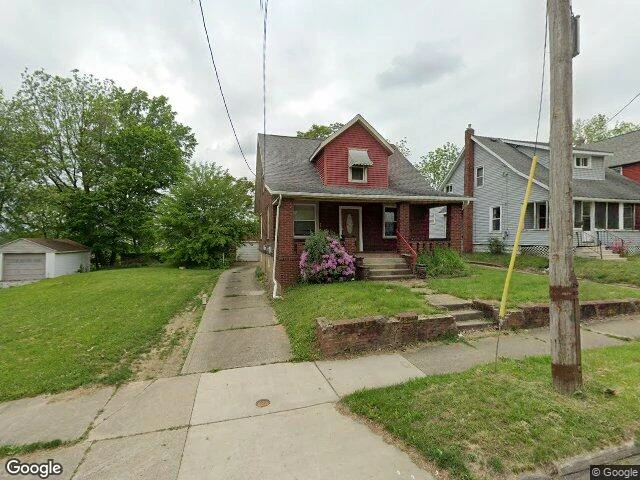 House image located at Akron, OH 44314