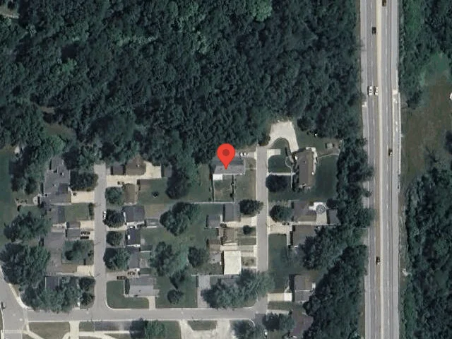 House image located at Peru, IL 61354