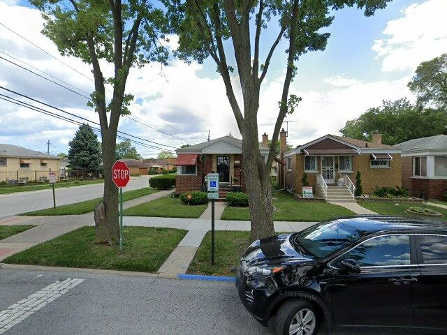 House image located at Riverdale, IL 60827