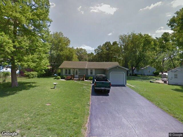 House image located at Alton, IL 62002