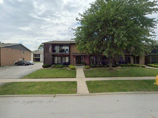 House image located at Tinley Park, IL 60477