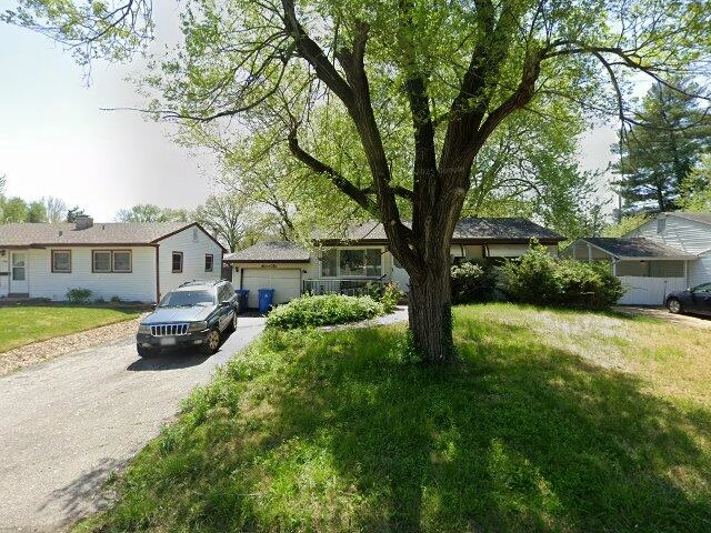 House image located at Florissant, MO 63031
