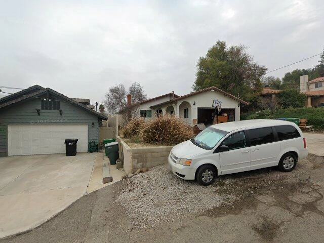 House image located at Corona, CA 92881