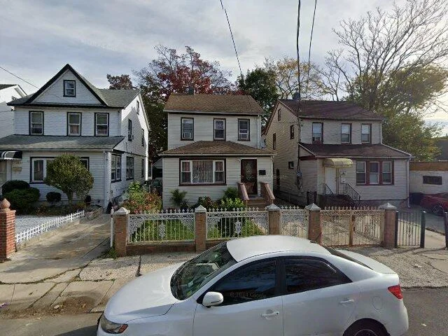 House image located at Saint Albans, NY 11412
