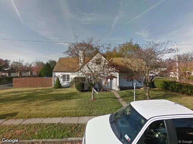 House image located at Lindenhurst, NY 11757