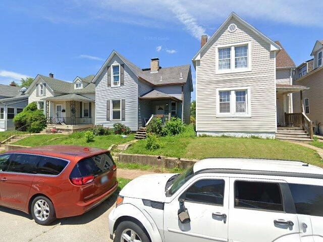 House image located at Saint Louis, MO 63116