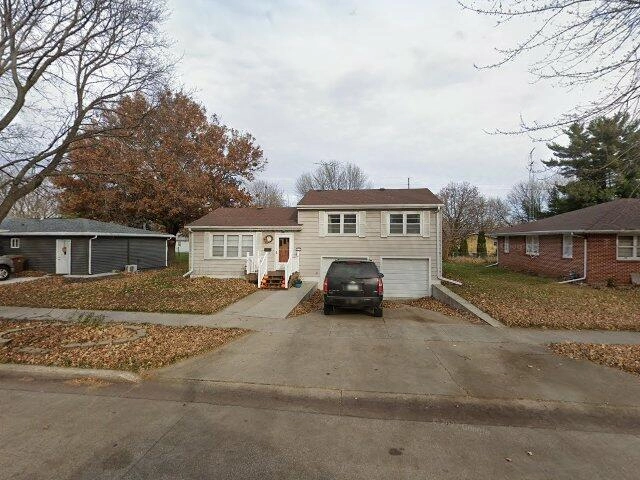 House image located at Storm Lake, IA 50588