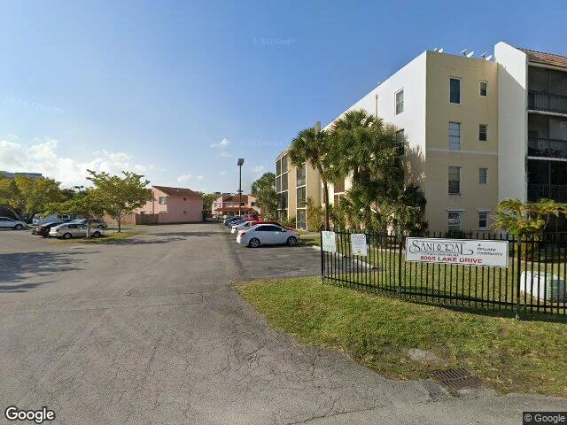 House image located at Miami, FL 33166