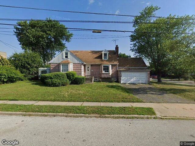 House image located at Freeport, NY 11520