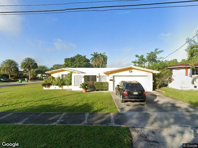 House image located at Miami, FL 33167