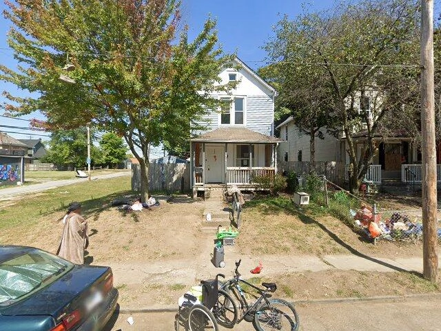 House image located at Columbus, OH 43207