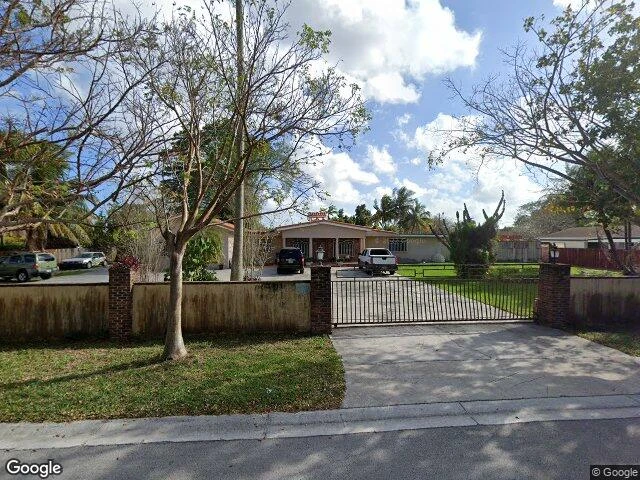 House image located at Miami, FL 33175