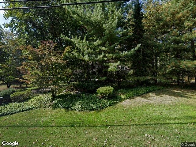 House image located at Saddle River, NJ 07458